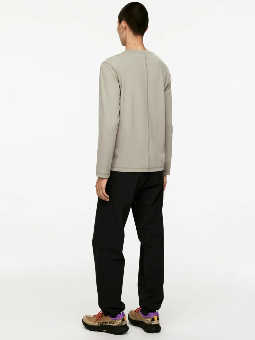 Active Long-Sleeved Top