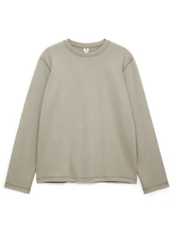 Active Long-Sleeved Top