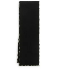 Blanket-Stitch Scarf