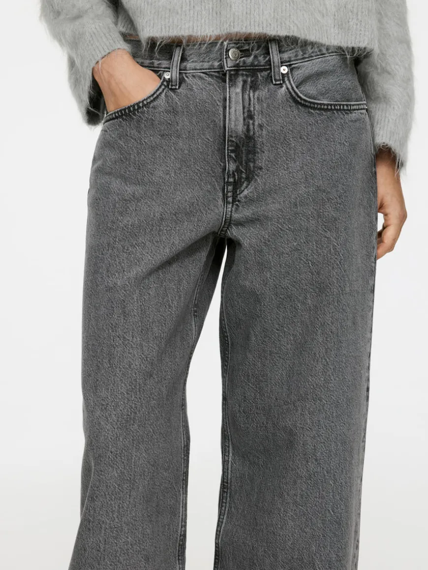 CLOUD Low Loose Jeans