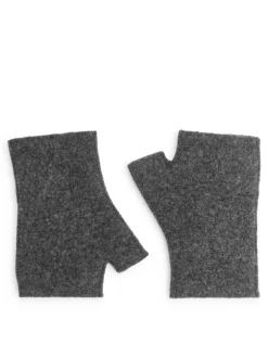 Fingerless Wool Gloves