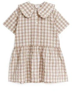 Frill-Collar Seersucker Dress