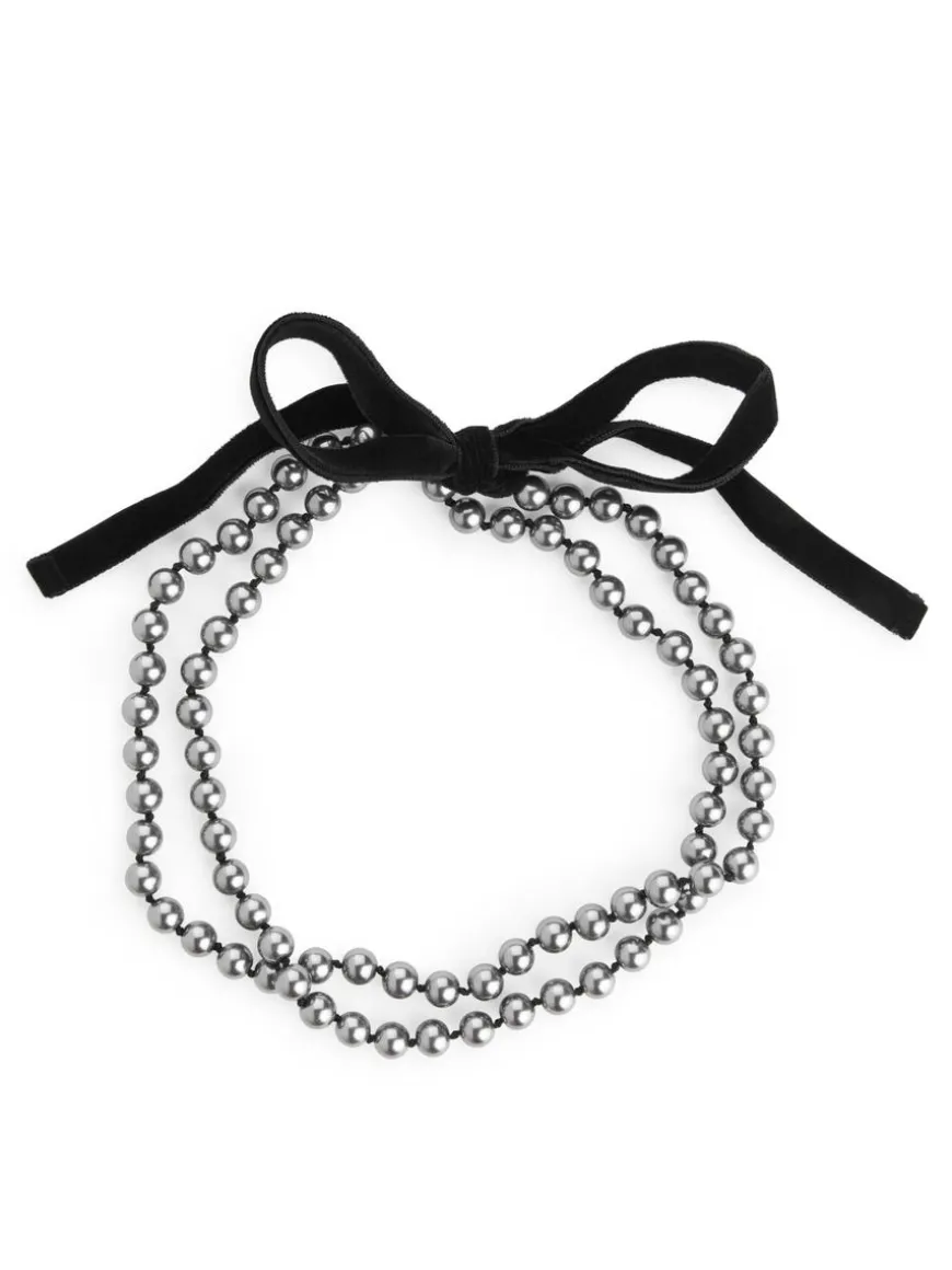 Glass Bead Velvet Necklace