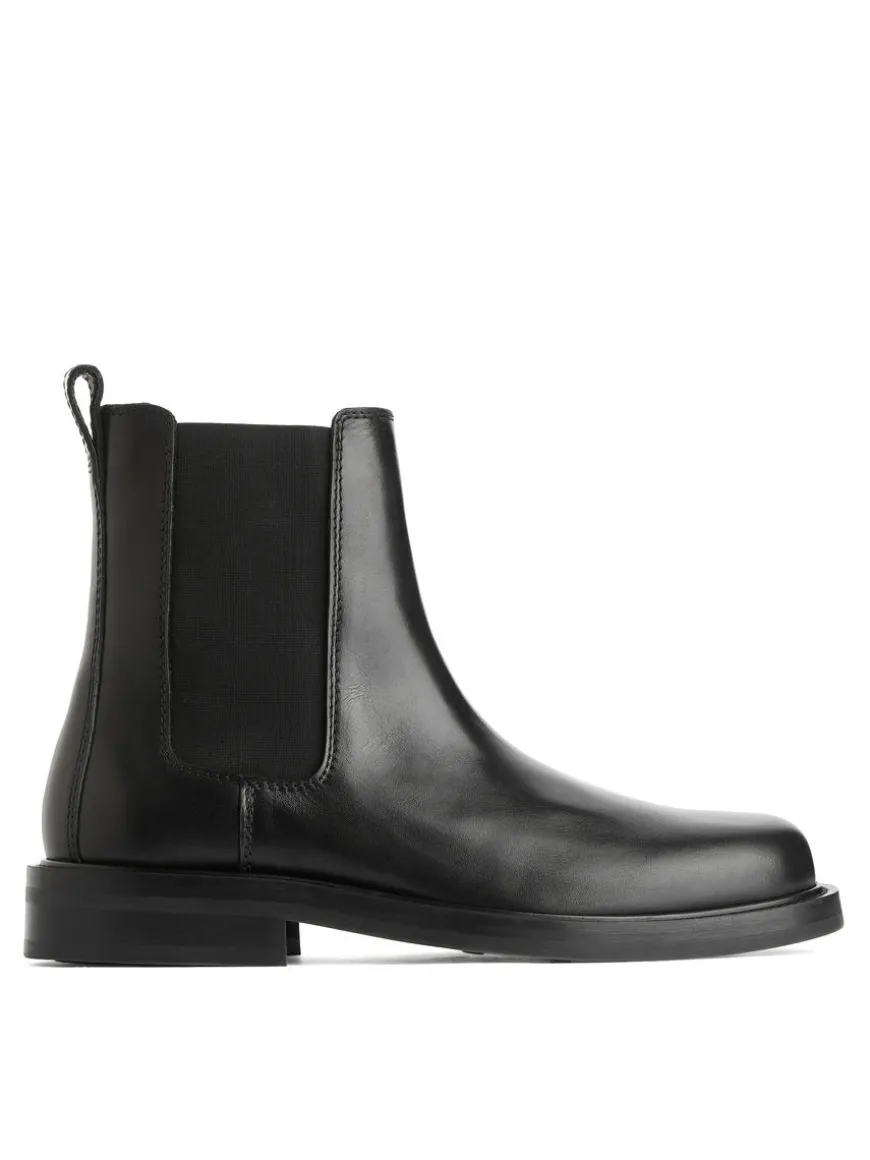 Leather Chelsea Boots