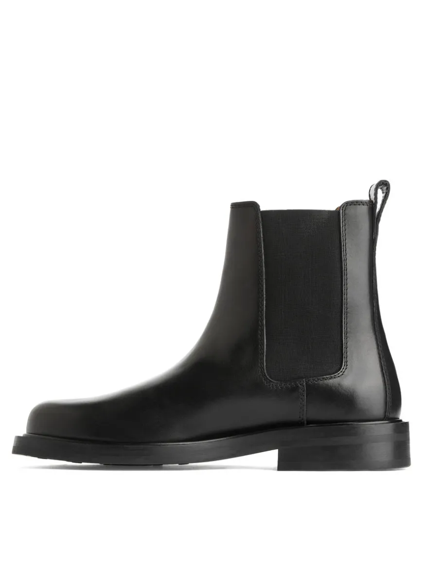 Leather Chelsea Boots