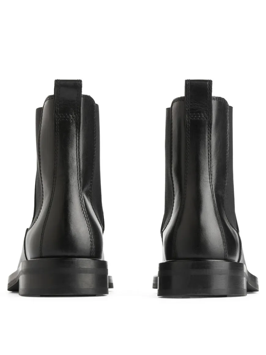 Leather Chelsea Boots