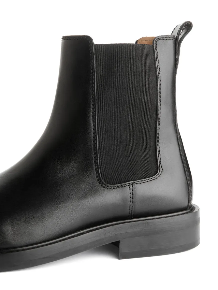 Leather Chelsea Boots