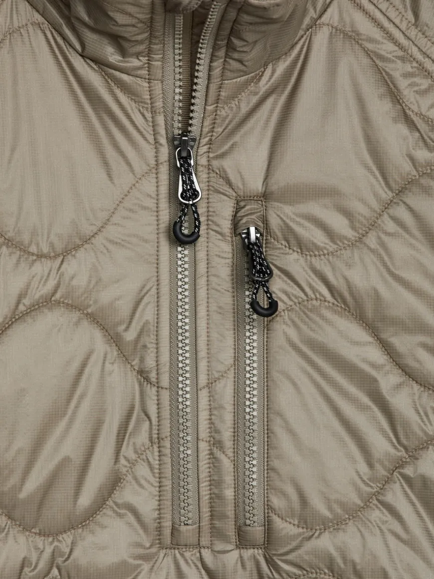 Lightweight Quilted Jacket