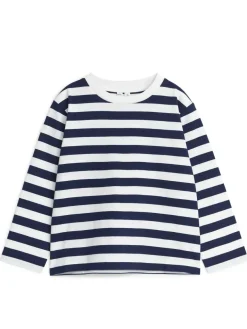 Long-Sleeved T-Shirt