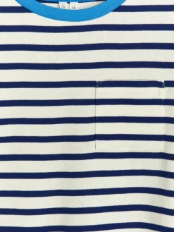 Long-Sleeved T-Shirt