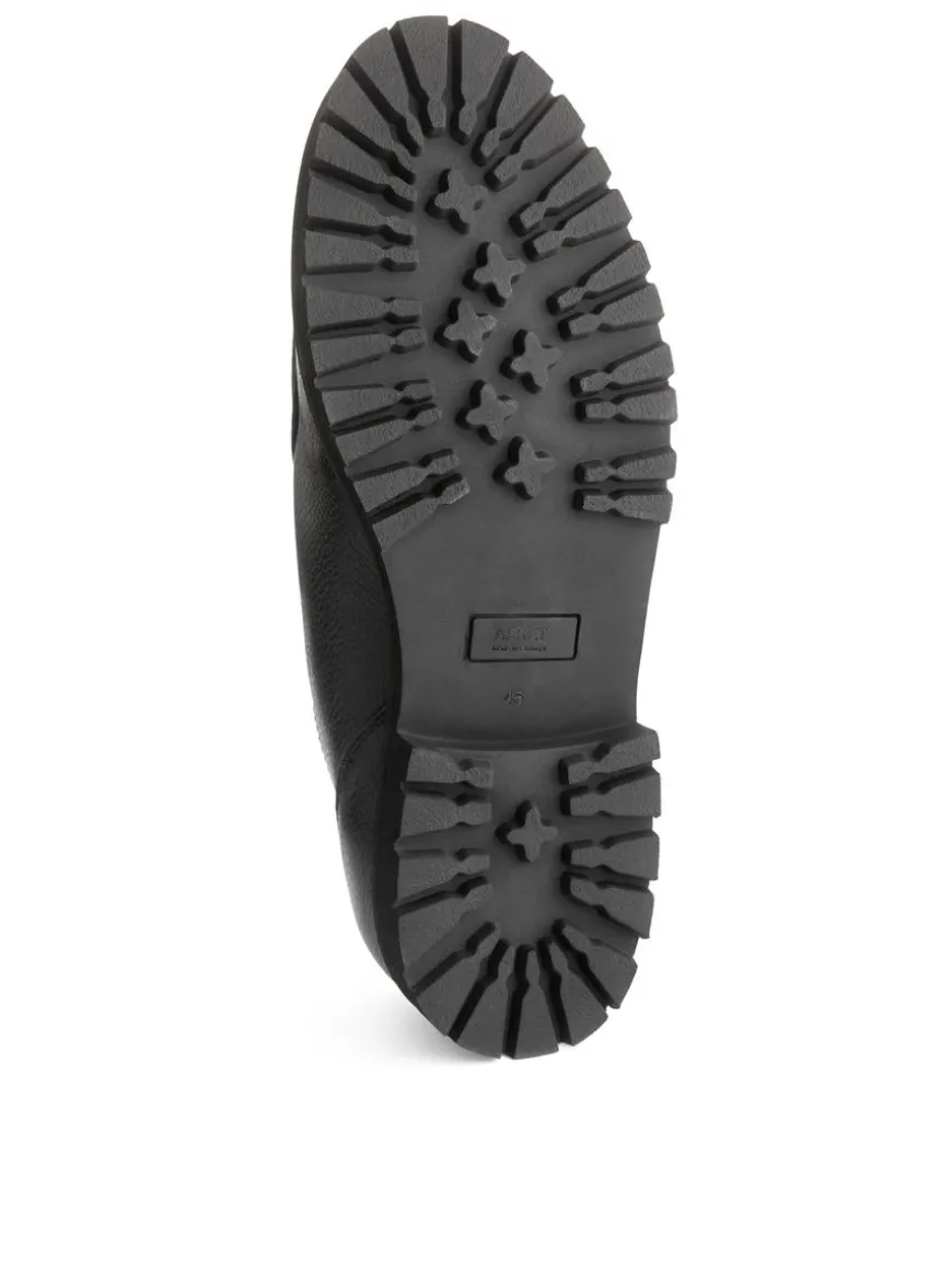 Moc-Toe Leather Shoes