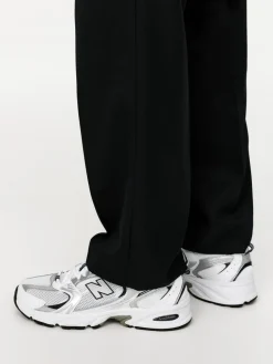 New Balance 530 Trainers