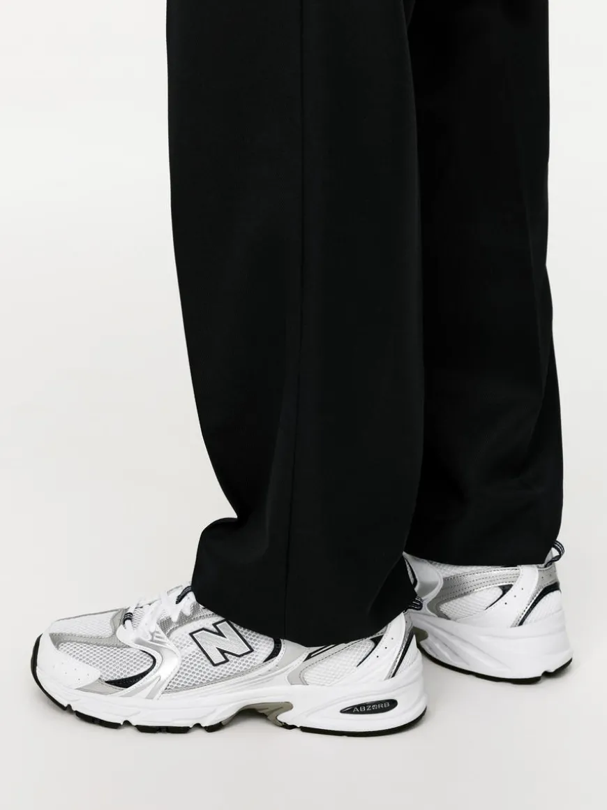 New Balance 530 Trainers