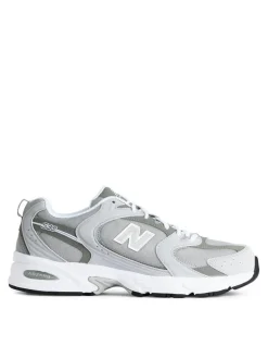 New Balance 530 Trainers