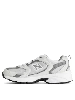 New Balance 530 Trainers