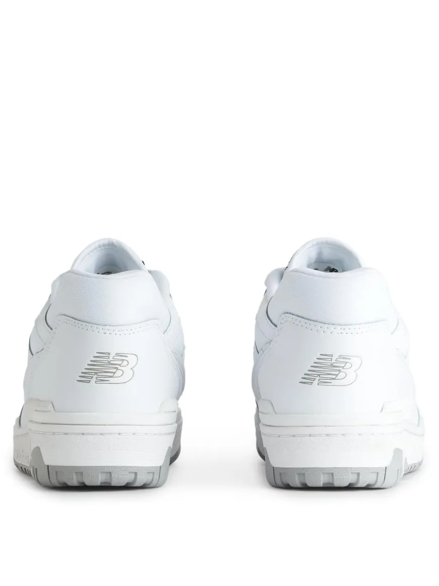 New Balance 550 Trainers