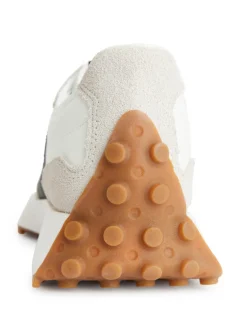 New Balance 327 Trainers