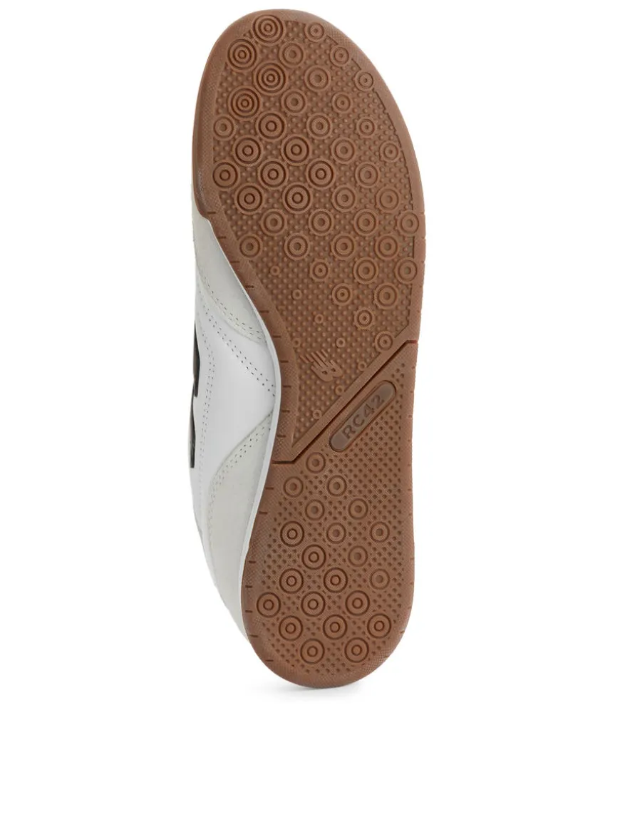 New Balance RC42 Trainers