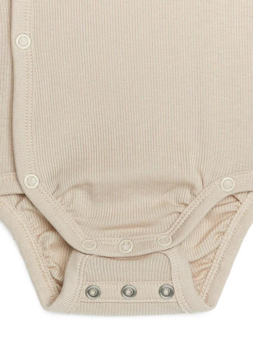 Newborn Smooth Rib Bodysuit