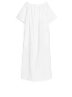 Off-Shoulder Maxi Dress