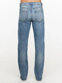 PARK Regular Straight Jeans