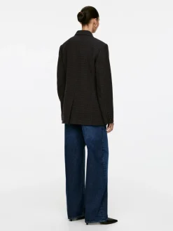 Relaxed Double-Breasted Blazer