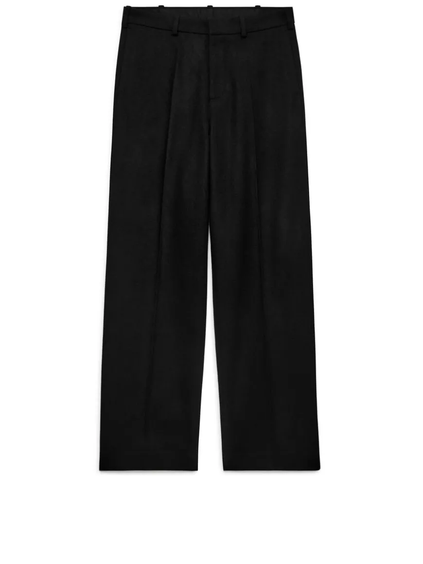 Relaxed Wool Trousers