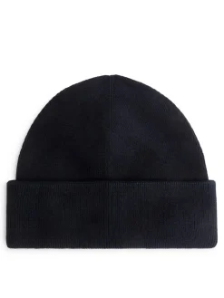Ribbed Beanie