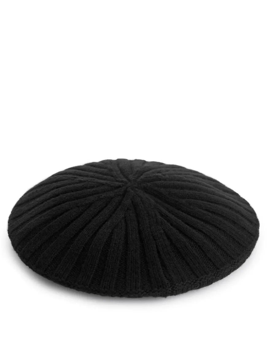 Rib-Knitted Wool Beret