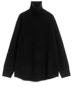 Roll-Neck Cashmere-Wool Jumper