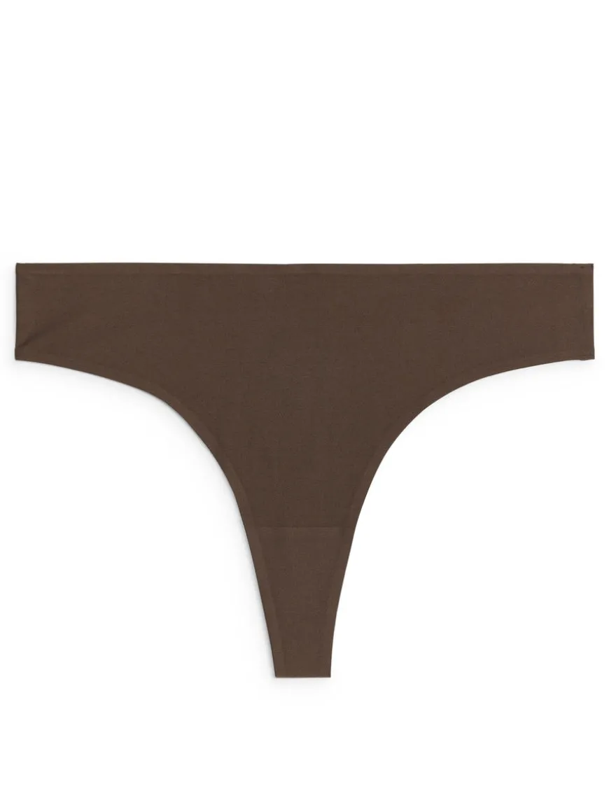 Seamless Thongs