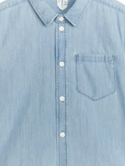Short-Sleeve Denim Shirt