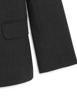 Slim Single-Breasted Blazer