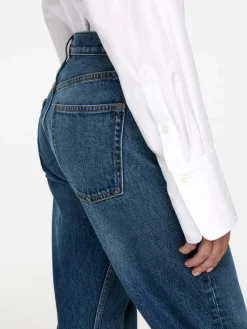 SNOW Slim Straight Jeans