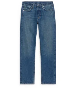 SNOW Slim Straight Jeans