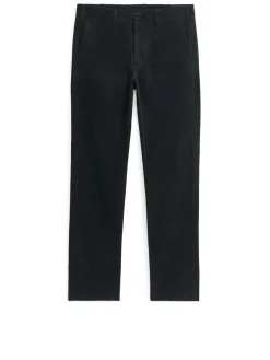 Straigh-Fit Corduroy Chinos