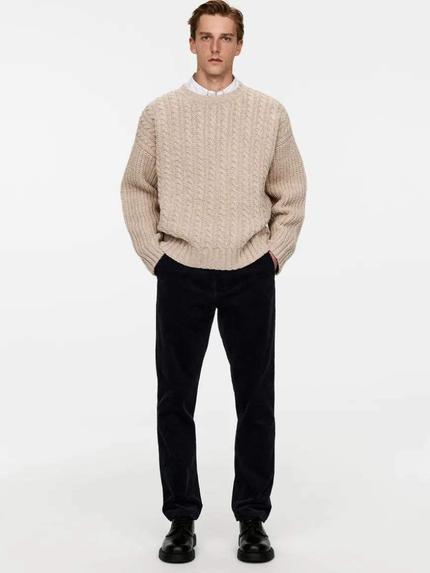 Straigh-Fit Corduroy Chinos