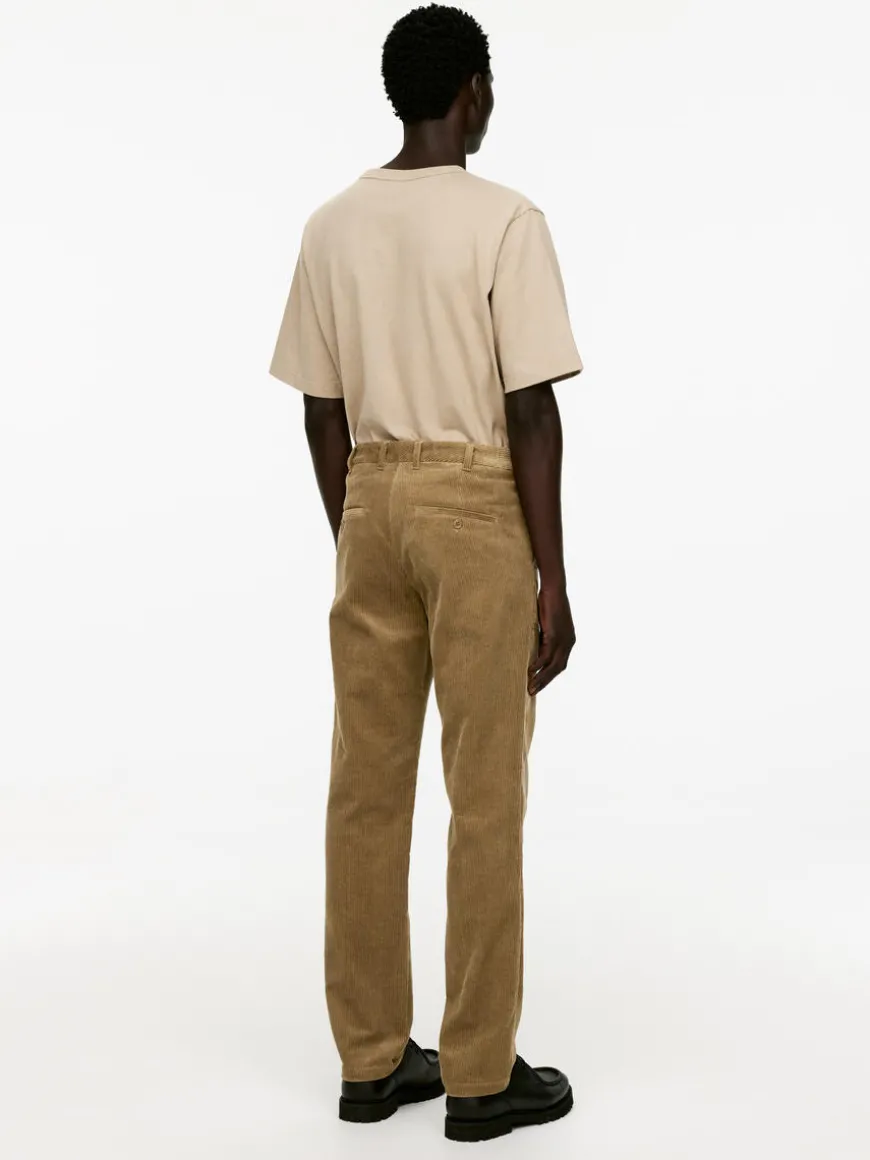 Straigh-Fit Corduroy Chinos