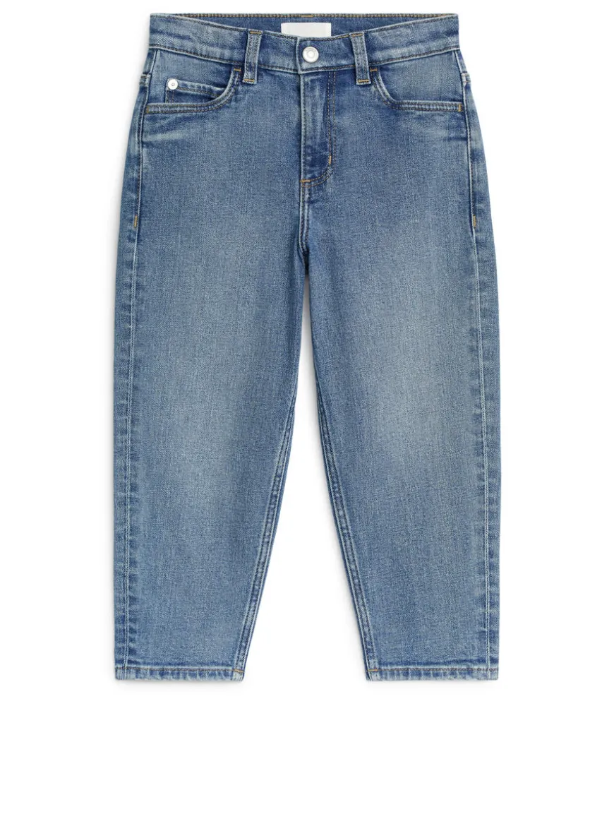 Tapered Stretch Jeans