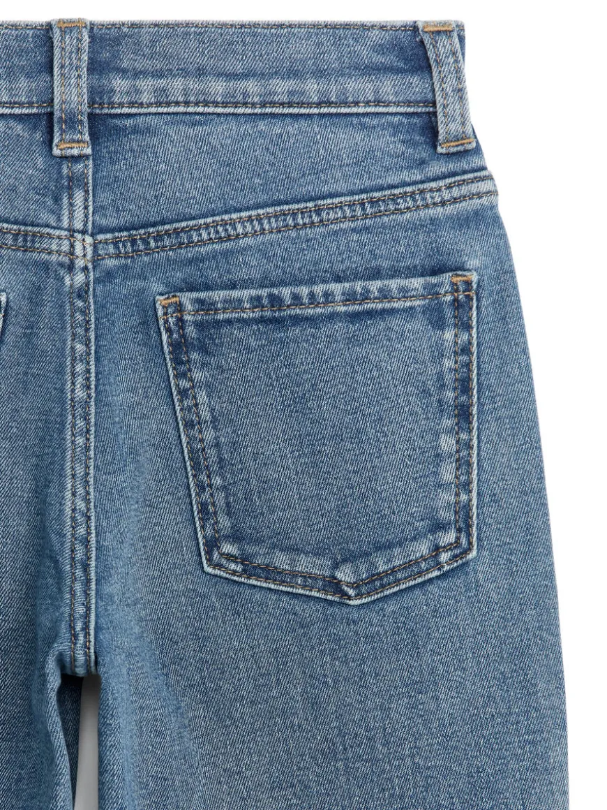 Tapered Stretch Jeans