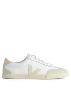 Veja Volley Trainers