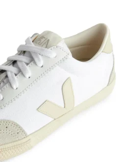 Veja Volley Trainers