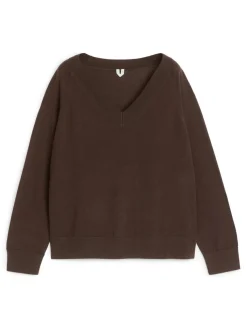 V-Neck Merino Jumper